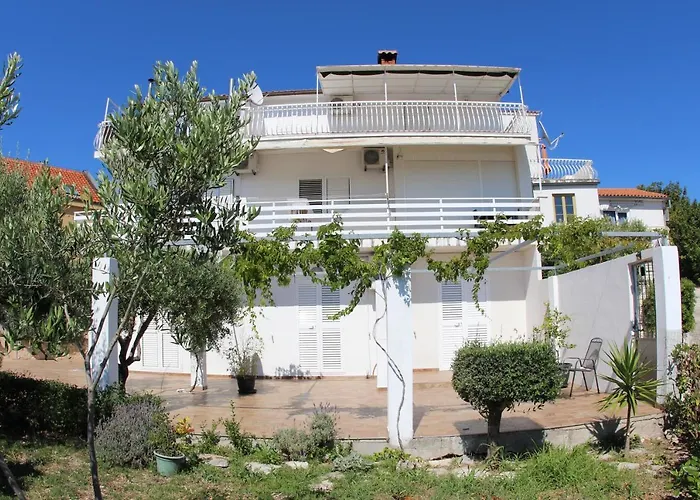 Apartments Giardino