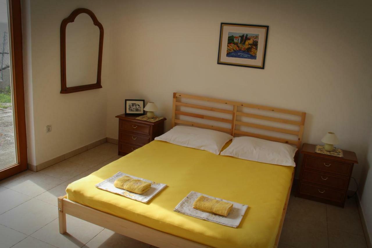 Apartment Giardino Hvar Town