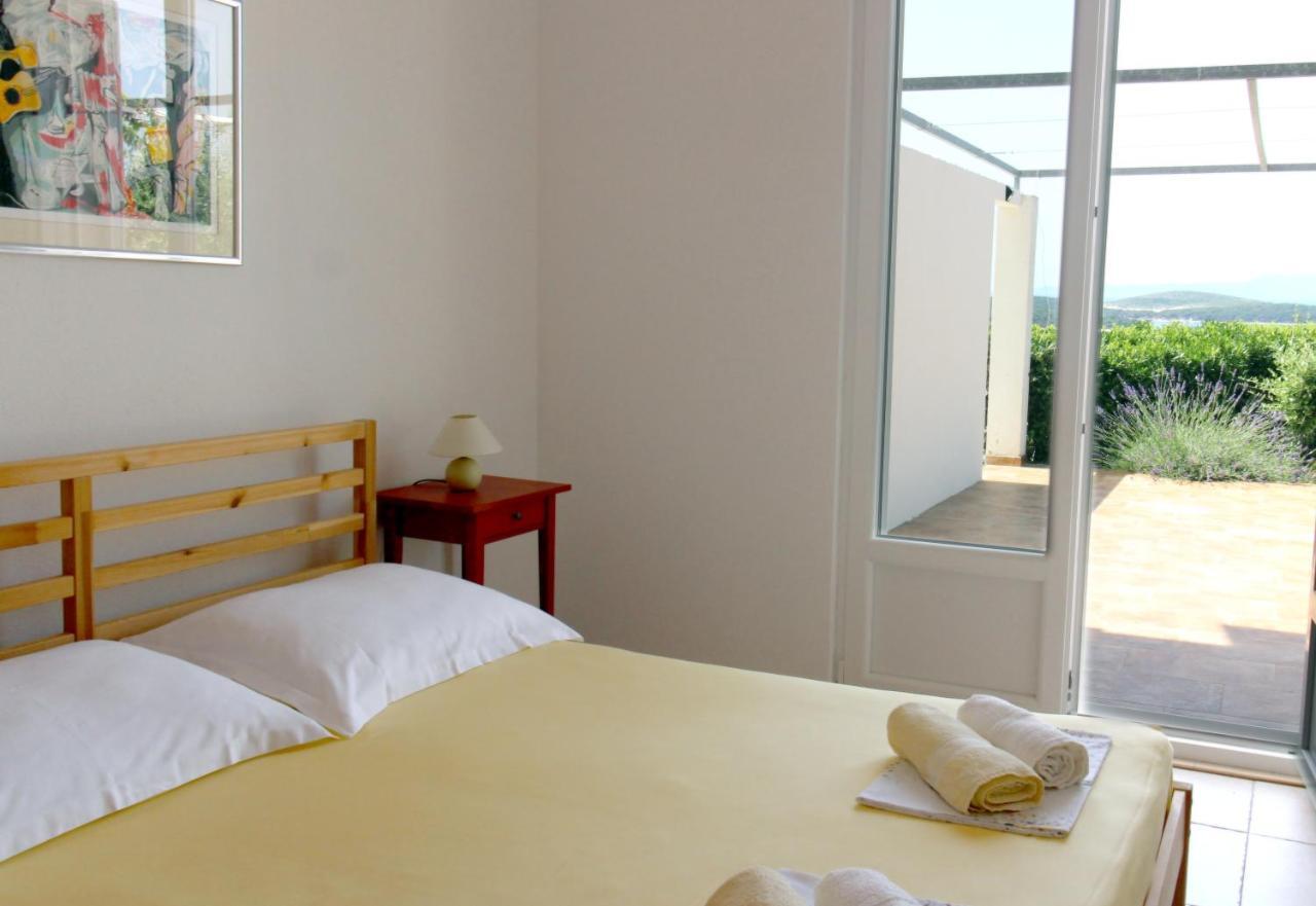 Giardino Apartment